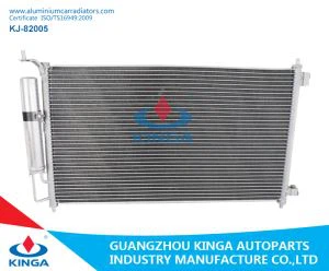Auto Parts Kondenzátor pre Nissan Tiida (07-) G12 OEM 92110-1u600 EL000 AX800