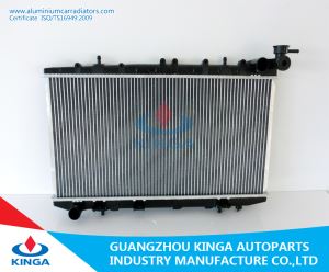 21410-58y00 Automatický chladič pre Nissan Sunny B14 1994-1996